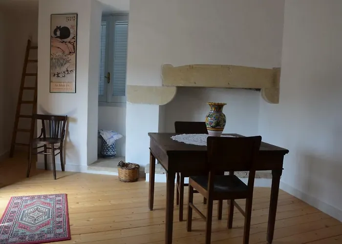 Lacurte 3* מרטאנו